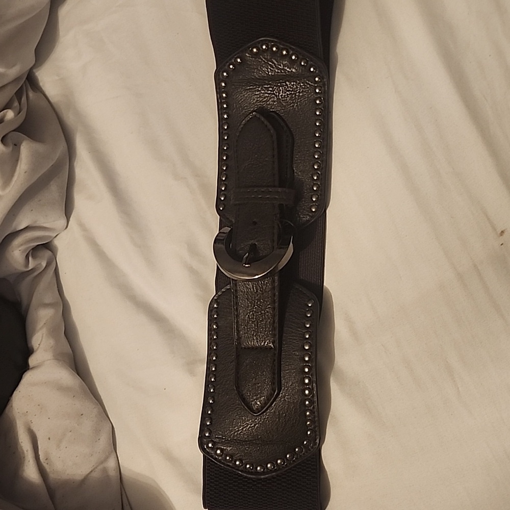 2b bebe Show'em Western Belt